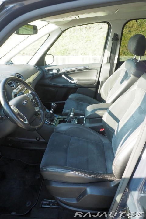 Ford Galaxy 2,2   TDCi Titanium 2011