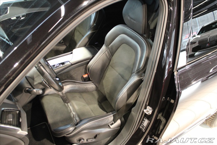 Volvo XC90 B5 AWD R Design PilotAssi 2019