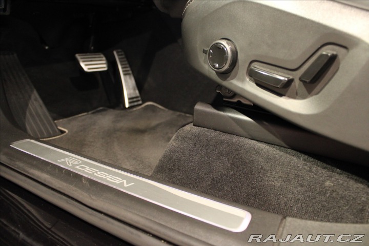 Volvo XC90 B5 AWD R Design PilotAssi 2019