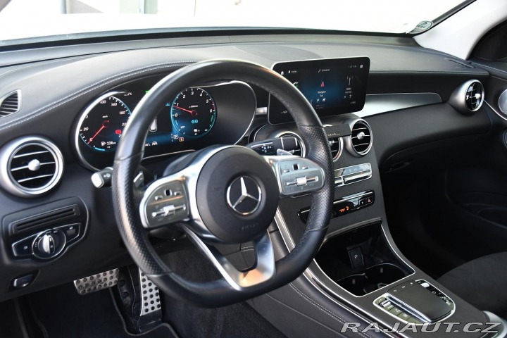 Mercedes-Benz GLC 300de 4MATIC ČR 2020