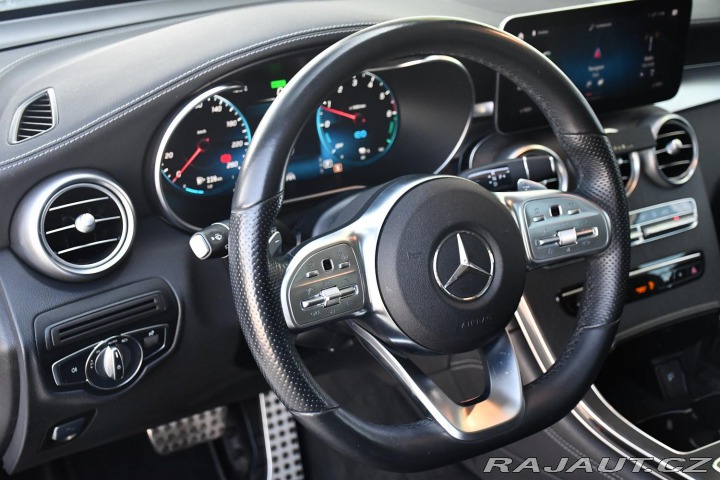 Mercedes-Benz GLC 300de 4MATIC ČR 2020