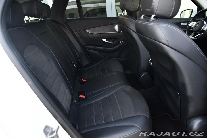 Mercedes-Benz GLC 300de 4MATIC ČR 2020