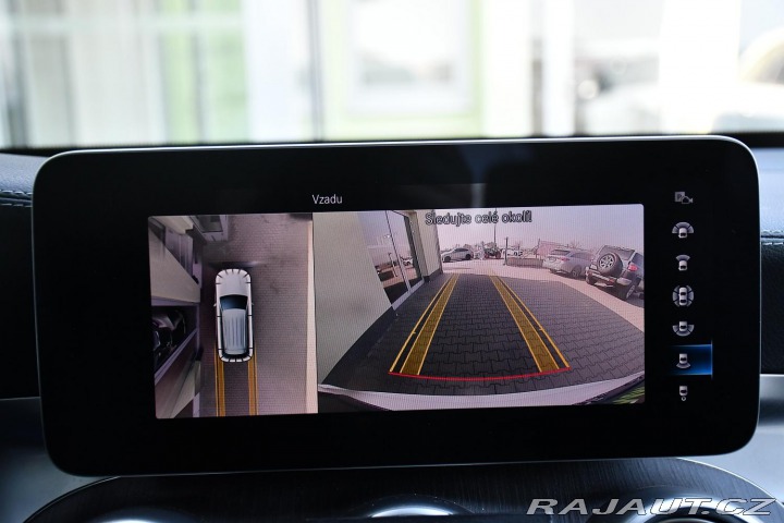 Mercedes-Benz GLC 300de 4MATIC ČR 2020