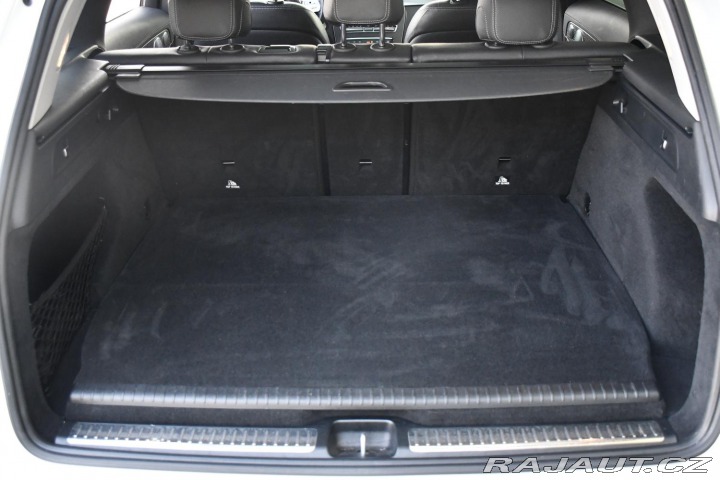 Mercedes-Benz GLC 300de 4MATIC ČR 2020