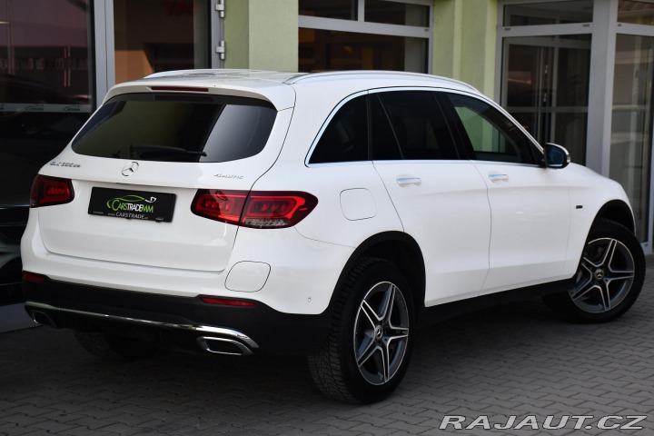 Mercedes-Benz GLC 300de 4MATIC ČR 2020