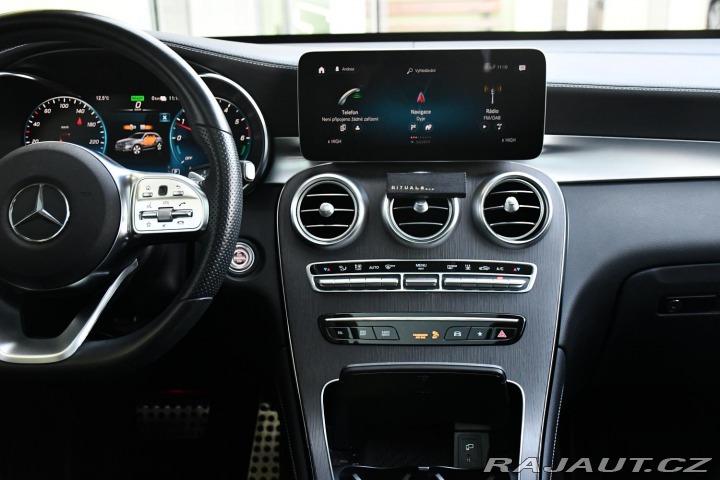 Mercedes-Benz GLC 300de 4MATIC ČR 2020