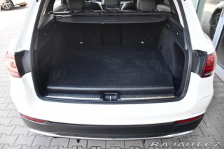 Mercedes-Benz GLC 300de 4MATIC ČR 2020
