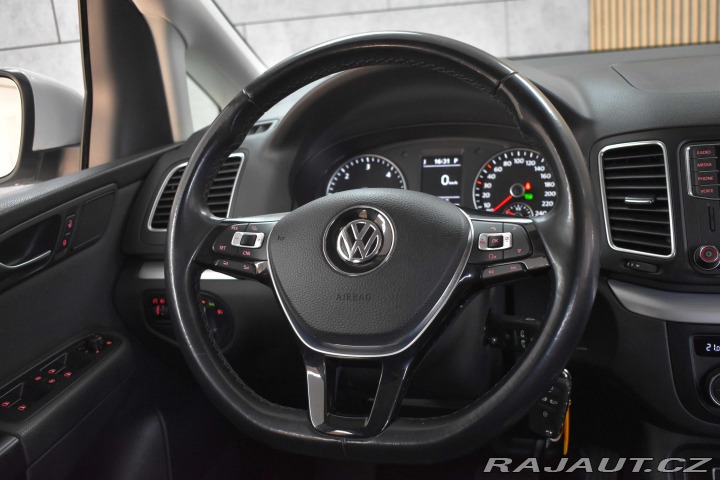 Volkswagen Sharan 2.0 TDI DSG*7.MÍST*EL.DVE 2018