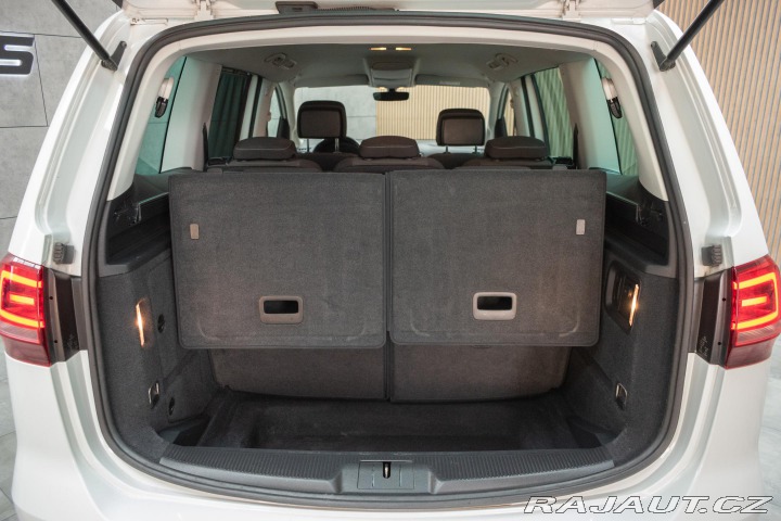 Volkswagen Sharan 2.0 TDI DSG*7.MÍST*EL.DVE 2018