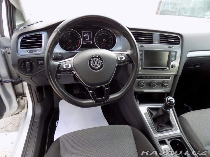 Volkswagen Golf 1.6TDI/1.Majitel/Klimatiz 2016