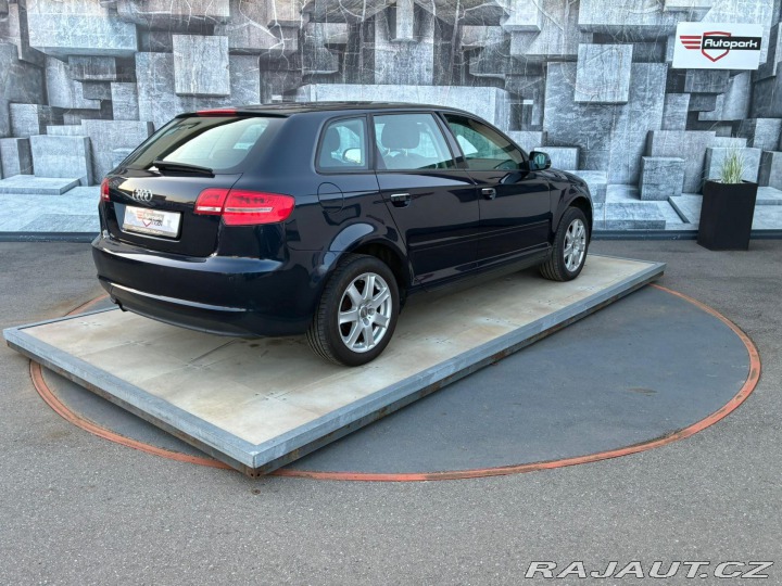 Audi A3 1.2TSi, 77KW, VYHŘ. SED., 2012