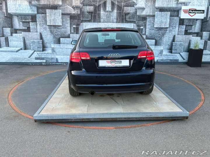 Audi A3 1.2TSi, 77KW, VYHŘ. SED., 2012
