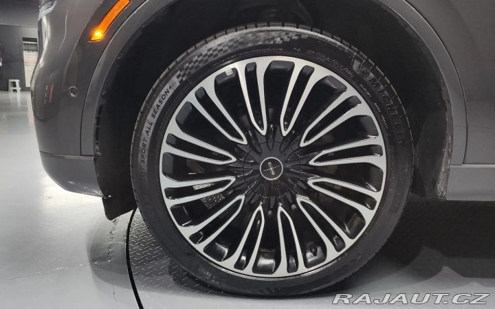 Lincoln Ostatní modely AVIATOR BLACK LABEL 2020