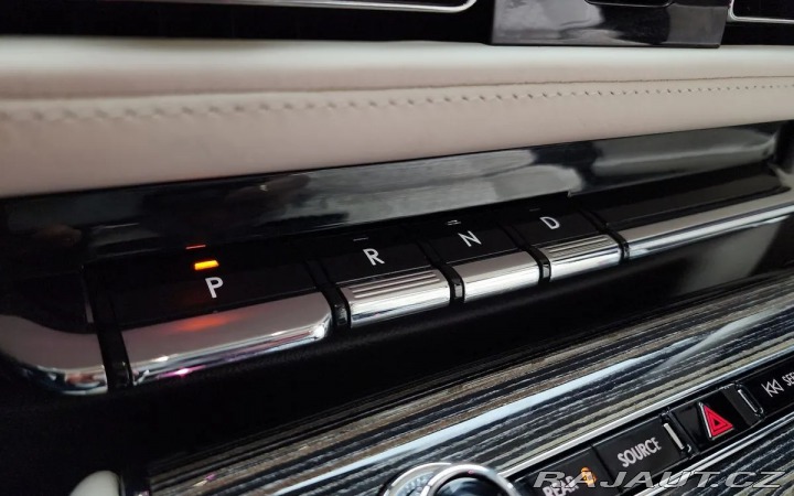 Lincoln Ostatní modely AVIATOR BLACK LABEL 2020