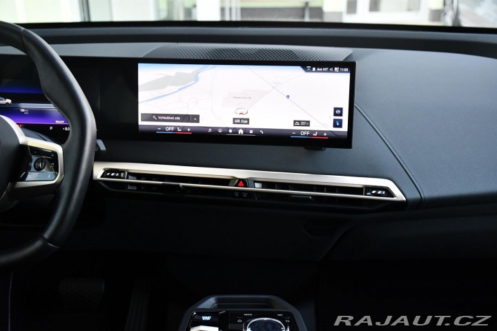 BMW iX xDrive40 1M 3L-ZÁRUKA 2023