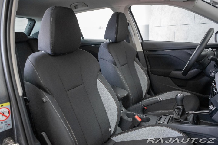 Škoda Kamiq 1.0 TSI BLACK DOTS*ZÁRUKA 2025