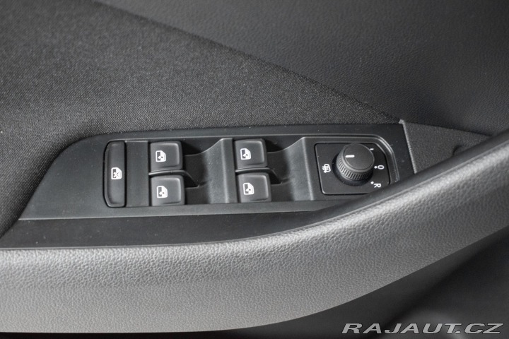 Škoda Kamiq 1.0 TSI BLACK DOTS*ZÁRUKA 2025