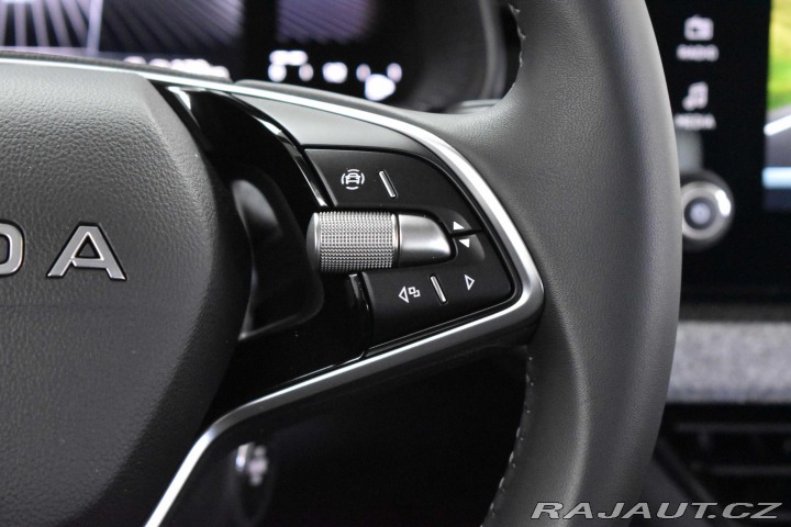 Škoda Kamiq 1.0 TSI BLACK DOTS*ZÁRUKA 2025