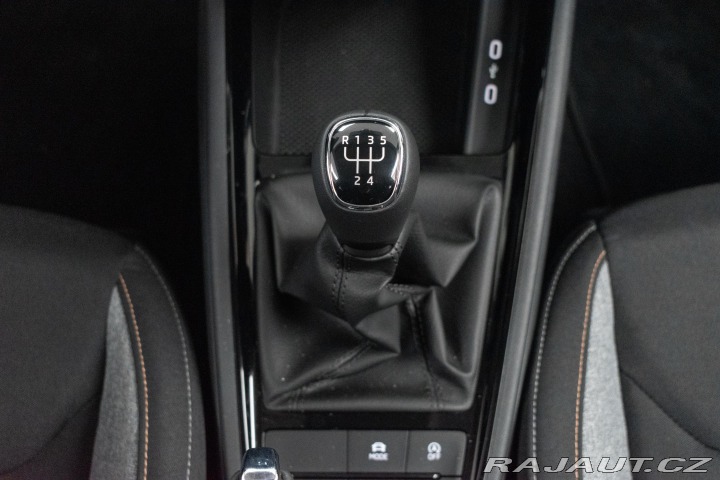 Škoda Kamiq 1.0 TSI BLACK DOTS*ZÁRUKA 2025