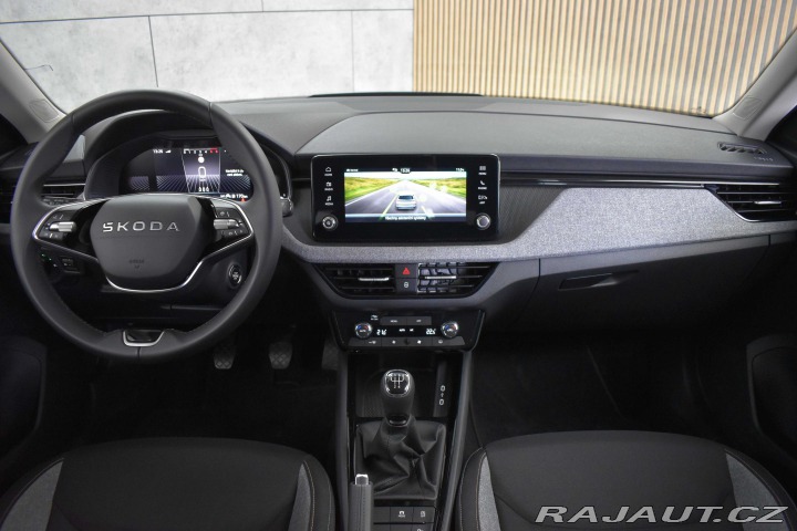 Škoda Kamiq 1.0 TSI BLACK DOTS*ZÁRUKA 2025