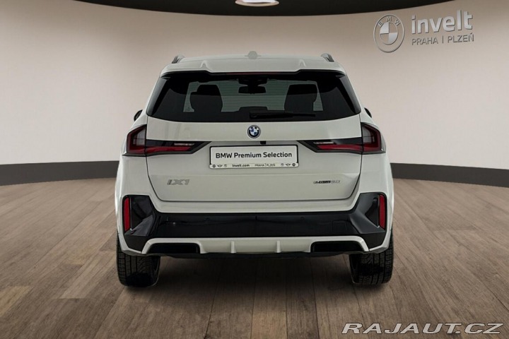 BMW iX1 eDrive20 2025