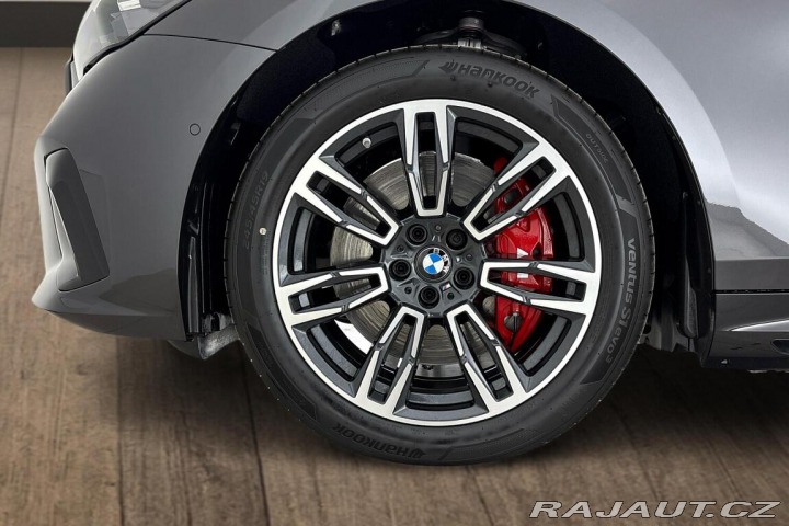 BMW i5 xDrive40 Touring 2026