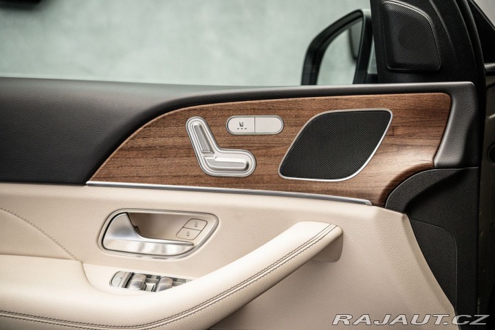 Mercedes-Benz GLE 4Matic, MBUX, 360°, tažné 2019