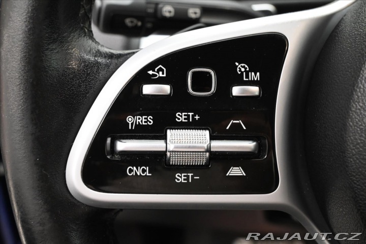 Mercedes-Benz GLB 2,0 220d 140 kW 4MATIC Zá 2020