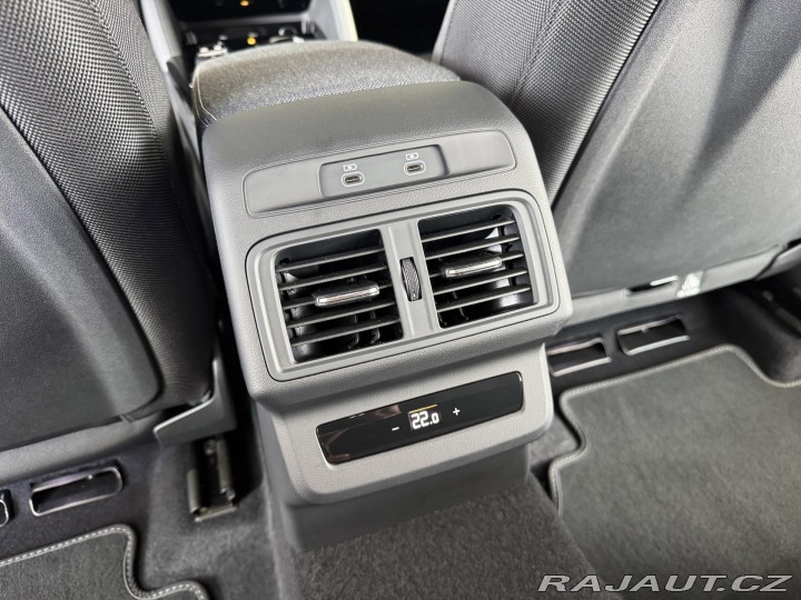 Audi Q5 TFSI Quattro*S-LINE*NovýM 2025