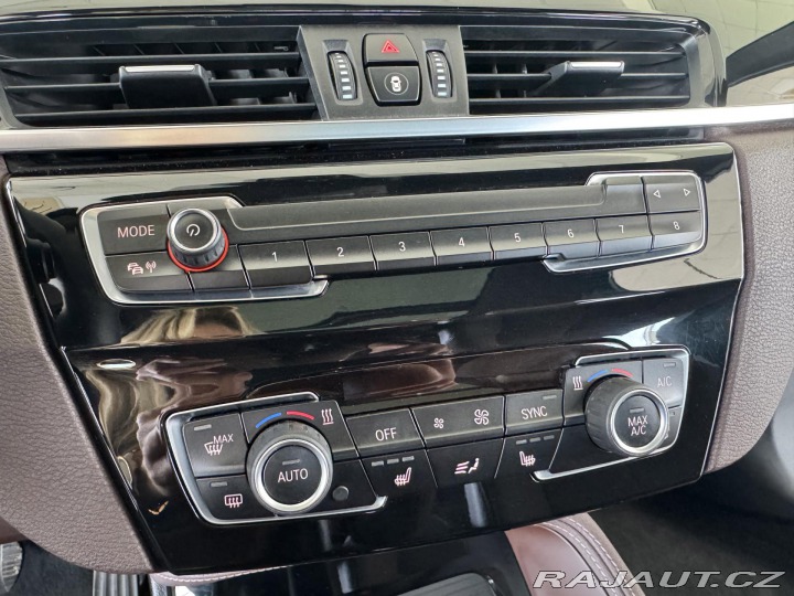 BMW X1 20d xDrive*Head-Up*KeyLes 2016