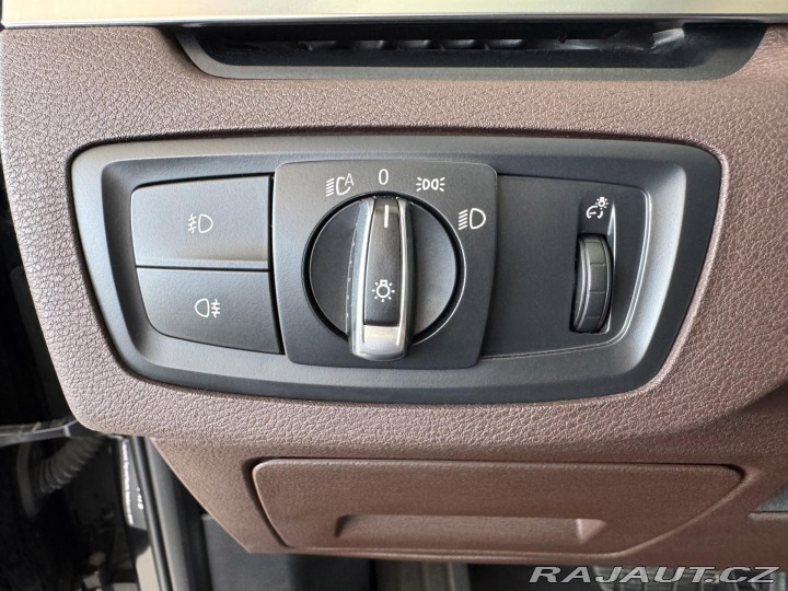 BMW X1 20d xDrive*Head-Up*REZERV 2016