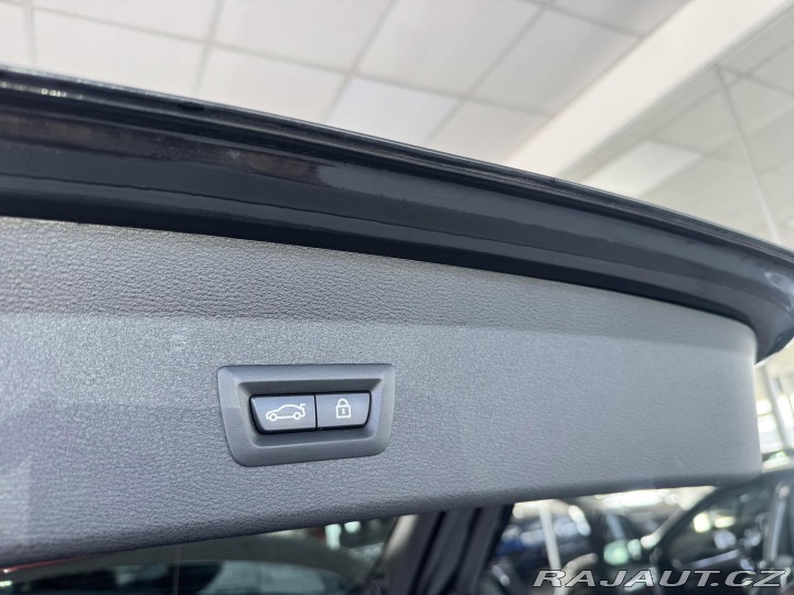 BMW X1 20d xDrive*Head-Up*KeyLes 2016