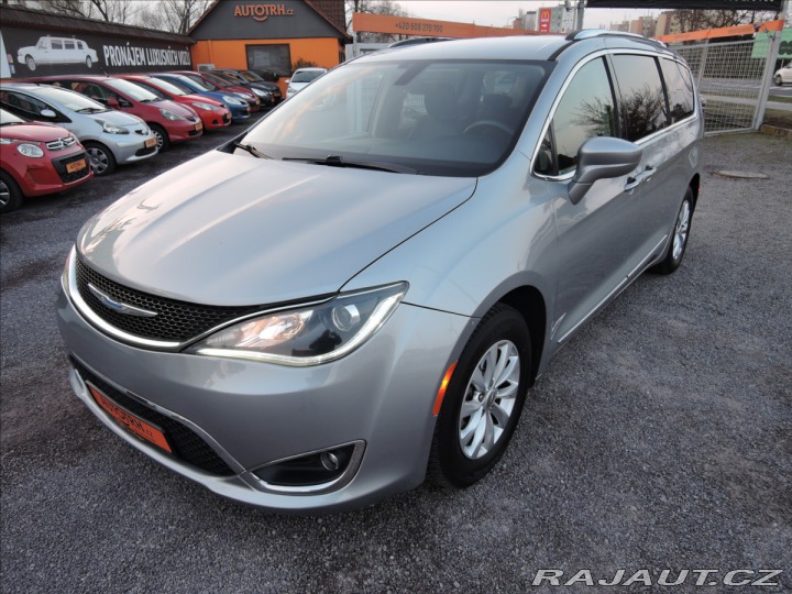 Chrysler Pacifica 3,6 V6 Aut. StownGo Kůže 2019