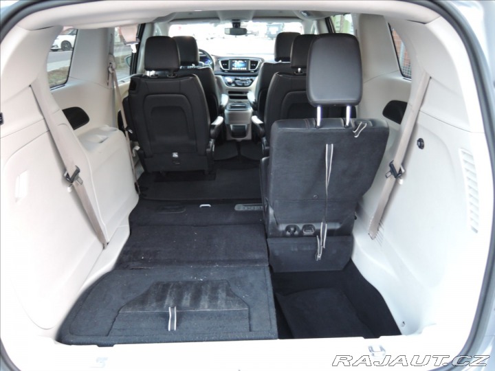 Chrysler Pacifica 3,6 V6 Aut. StownGo Kůže 2019