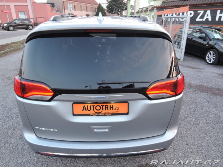 Chrysler Pacifica 3,6 V6 Aut. StownGo Kůže 2019