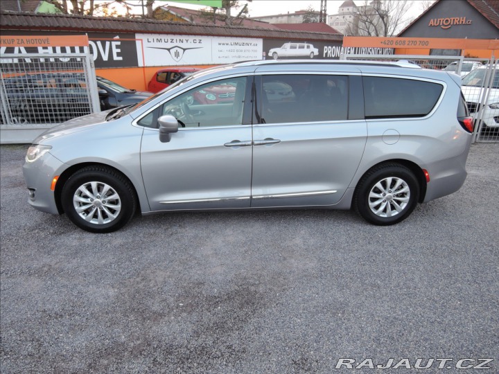 Chrysler Pacifica 3,6 V6 Aut. StownGo Kůže 2019