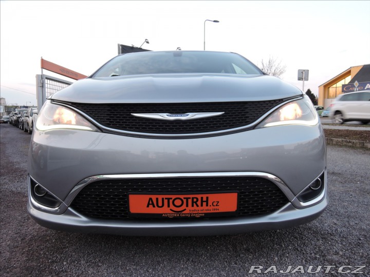 Chrysler Pacifica 3,6 V6 Aut. StownGo Kůže 2019