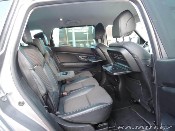 Renault Grand Scénic 1,3 TCe Intens ČR 1.maj S 2019