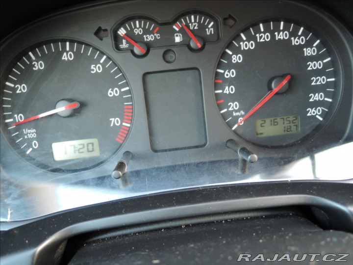 Volkswagen Golf 1,6 i 2000