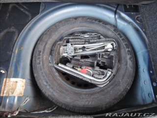 Volkswagen Golf 1,6 i 2000