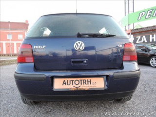 Volkswagen Golf 1,6 i 2000