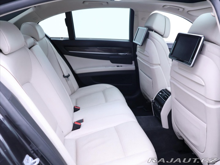 BMW 7 3,0 190kW Xdrive ALU Kůže 2013