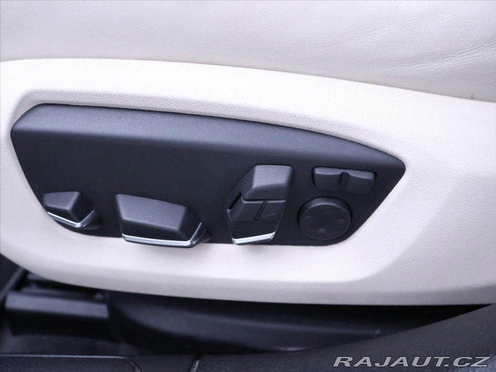 BMW 7 3,0 190kW Xdrive ALU Kůže 2013