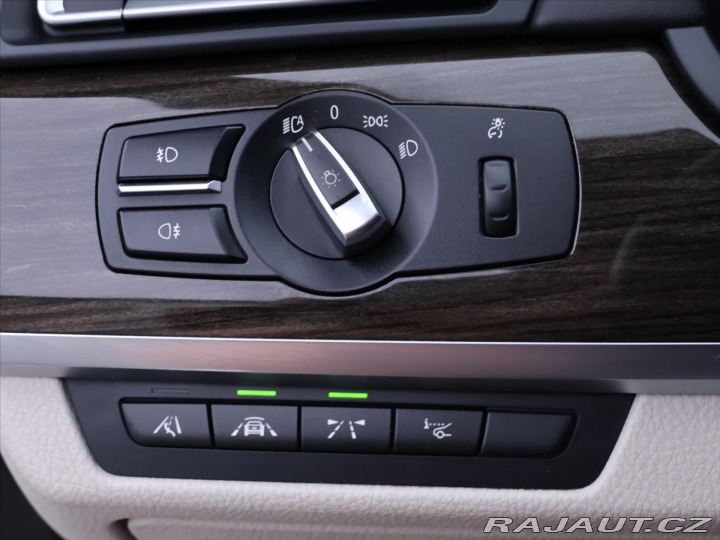 BMW 7 3,0 190kW Xdrive ALU Kůže 2013
