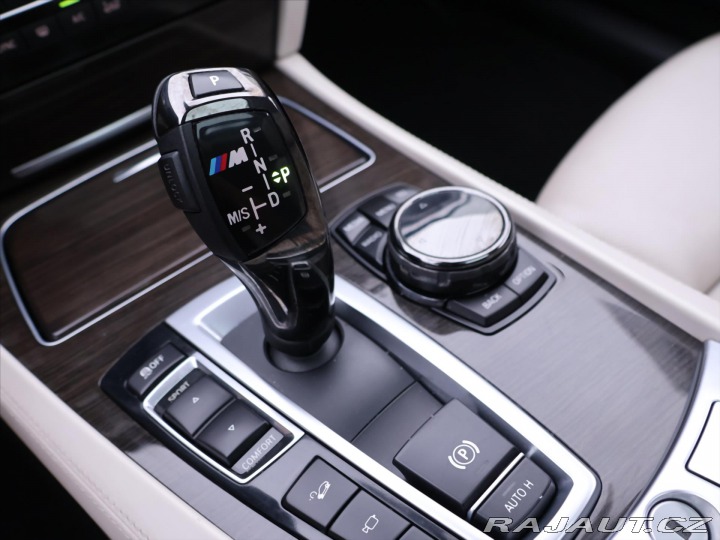 BMW 7 3,0 190kW Xdrive ALU Kůže 2013