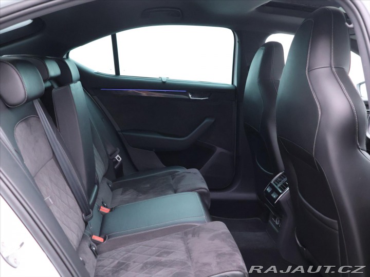 Škoda Superb 1,8 TSI DSG CZ Sportline 2017