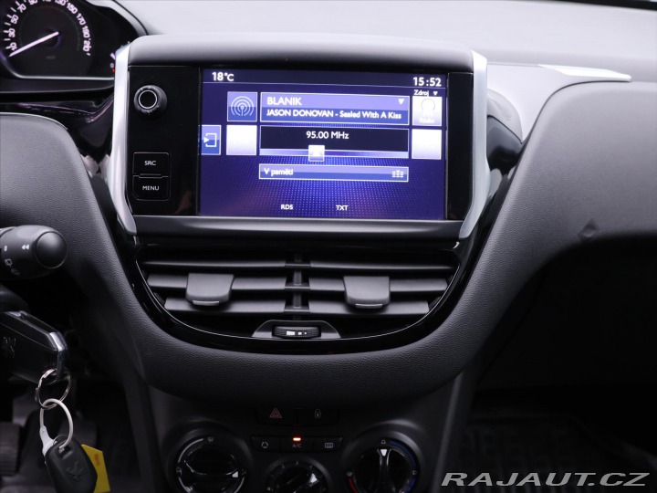 Peugeot 208 1,2 PureTech 60kW CZ Klim 2016