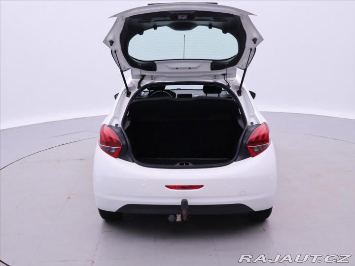 Peugeot 208 1,2 PureTech 60kW CZ Klim 2016