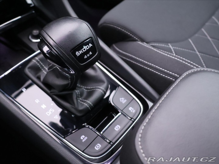 Škoda Karoq 2,0 TDI DSG 4x4 Sportline 2022