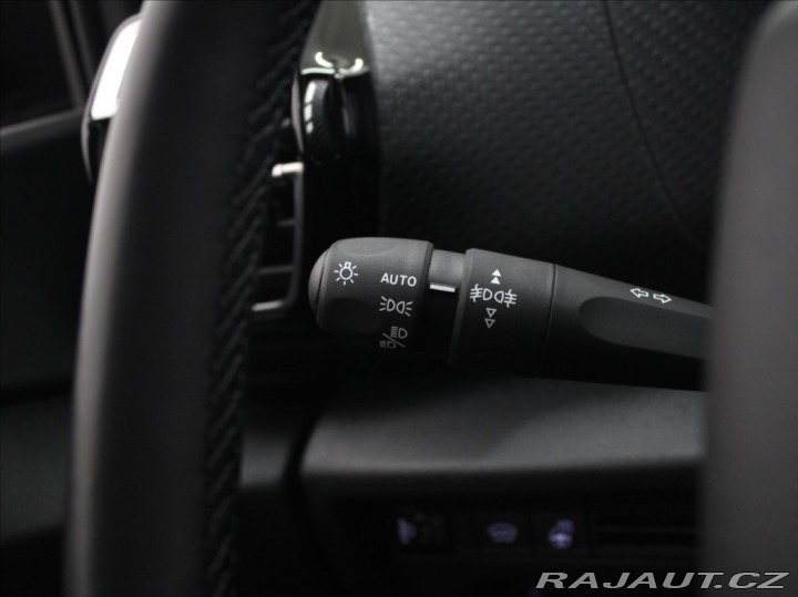 Citroën C4 1,2 PT 96kW AT Shine 26tk 2023